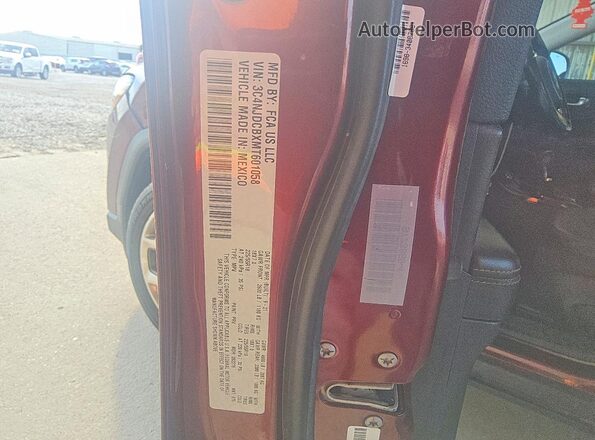 3C4NJDCBXMT601058 2021 JEEP COMPASS Red Widok wnętrza 360 stopni