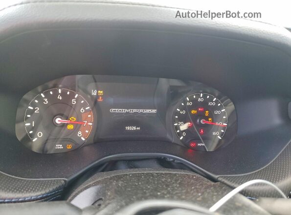 3C4NJDCN0TT184168 2026 JEEP COMPASS Silver 