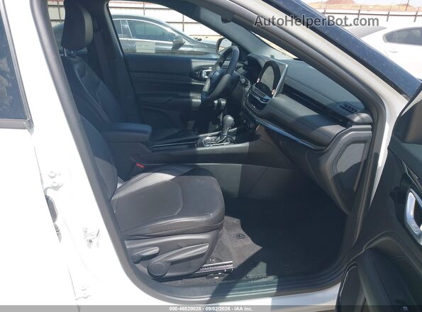3C4NJDCN0TT214317 2026 JEEP COMPASS White Vista interior delantera