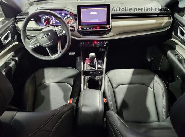 3C4NJDCN1TT271335 2026 JEEP COMPASS Blue Առջևի վահանակի տեսք