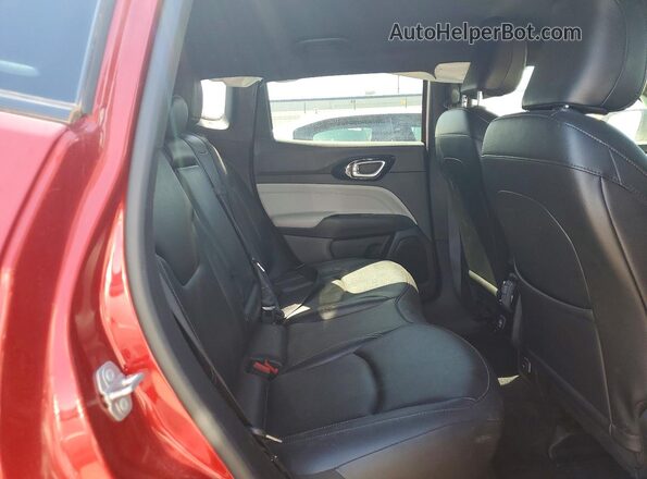 3C4NJDCN2ST560898 2025 JEEP COMPASS Red უკანა სალონის ხედი