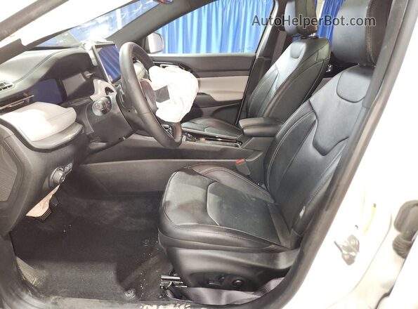 3C4NJDCN3ST595823 2025 JEEP COMPASS White 