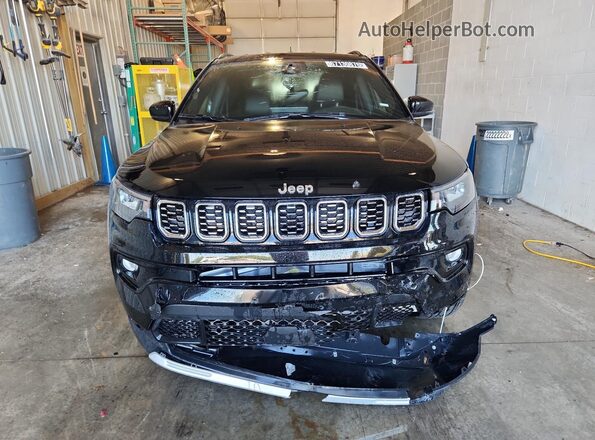 3C4NJDCN3TT220970 2026 JEEP COMPASS Черный Панорамный вид салона 360°