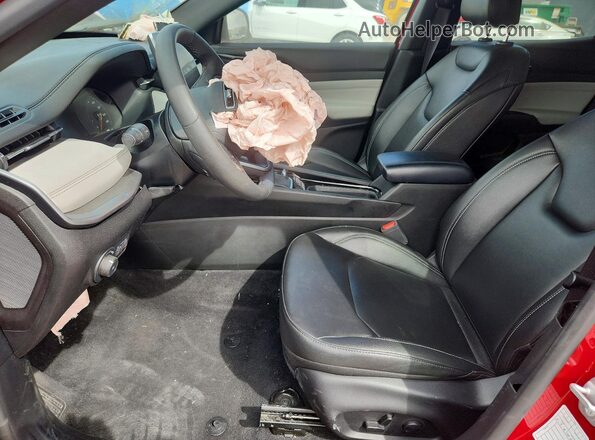 3C4NJDCN5ST546493 2025 JEEP COMPASS Red Vista interior delantera