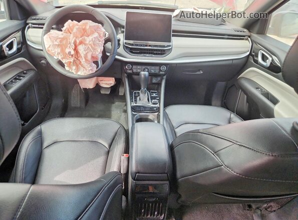 3C4NJDCN5ST546493 2025 JEEP COMPASS Red Vista del salpicadero