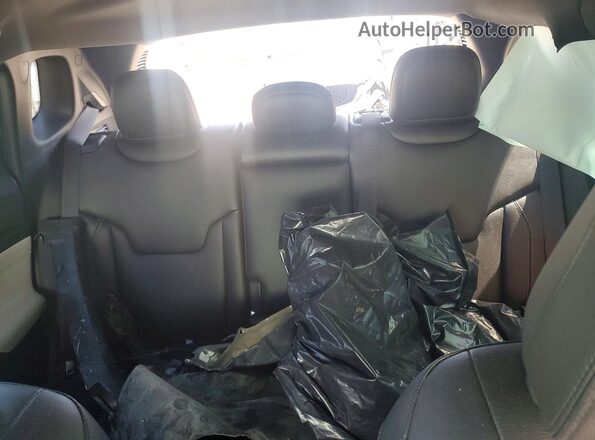 3C4NJDCN5ST587755 2025 JEEP COMPASS White Вид задніх сидінь