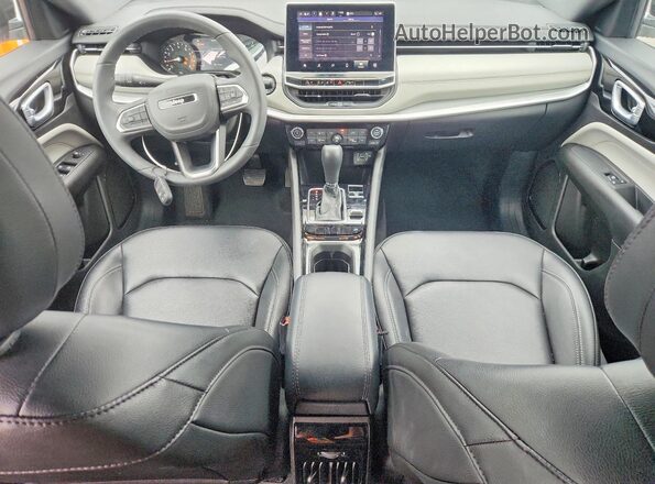 3C4NJDCN5ST614677 2025 JEEP COMPASS White Вид панелі приладів