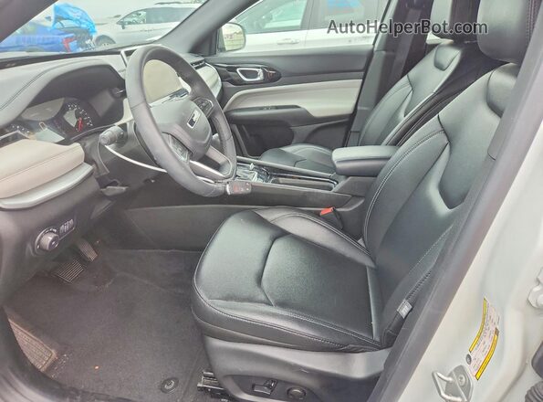 3C4NJDCN5ST614677 2025 JEEP COMPASS White Вид салону спереду