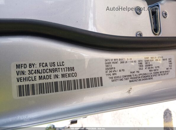3C4NJDCN9RT117898 2024 JEEP COMPASS Gray Vista del compartimento del motor