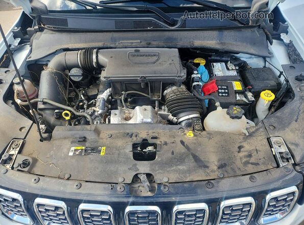 3C4NJDCN9ST504893 2025 JEEP COMPASS White Սալոնի հետևի տեսք