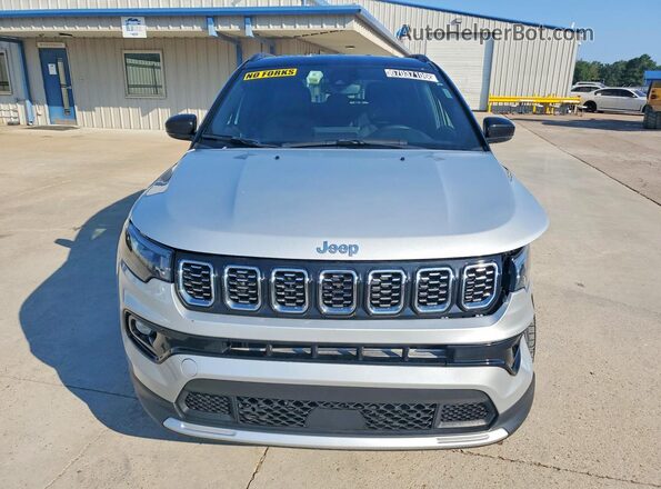 3C4NJDCNXST513411 2025 JEEP COMPASS Silver Вид спереду
