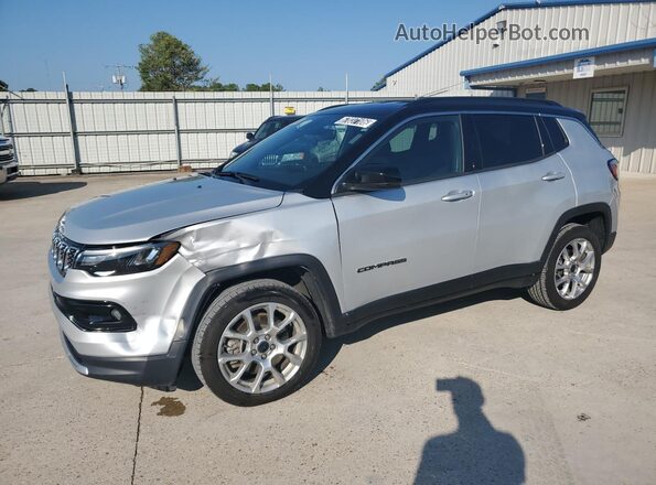 3C4NJDCNXST513411 2025 JEEP COMPASS Silver Панорамний вид салону 360°