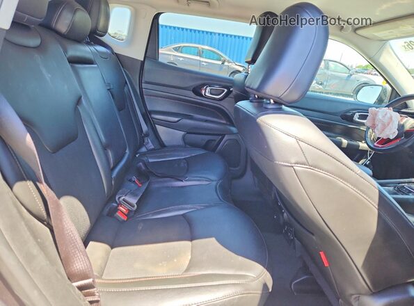 3C4NJDDB0NT159584 2022 JEEP COMPASS Gray Вид задніх сидінь