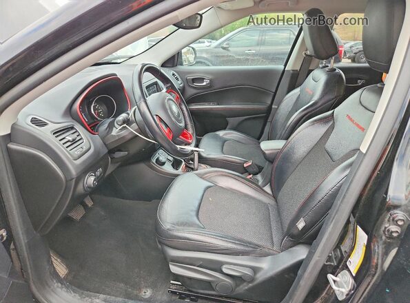 3C4NJDDB1LT208725 2020 JEEP COMPASS Black Widok wnętrza z przodu