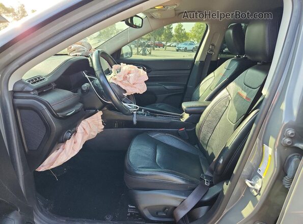 3C4NJDDB4NT125115 2022 JEEP COMPASS Gray Widok wnętrza z przodu