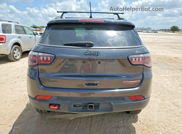 3C4NJDDB5KT763238 2019 JEEP COMPASS Gray უკანა ხედი