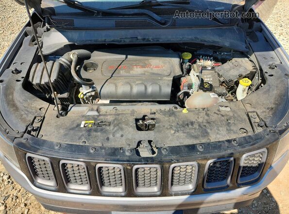 3C4NJDDB6JT199078 2018 JEEP COMPASS Gray Вид підкапотного простору