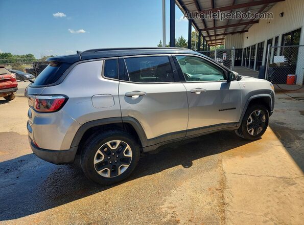 3C4NJDDB6JT199078 2018 JEEP COMPASS Gray Задня права чверть