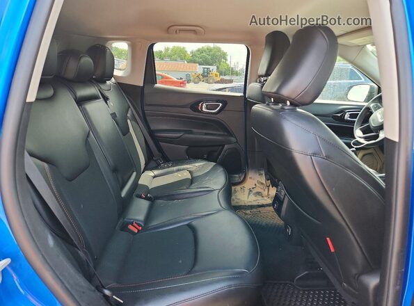 3C4NJDDBXNT121778 2022 JEEP COMPASS Синий Вид задних сидений
