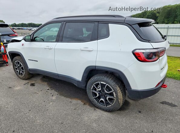 3C4NJDDN0ST584017 2025 JEEP COMPASS Белый Задняя левая четверть