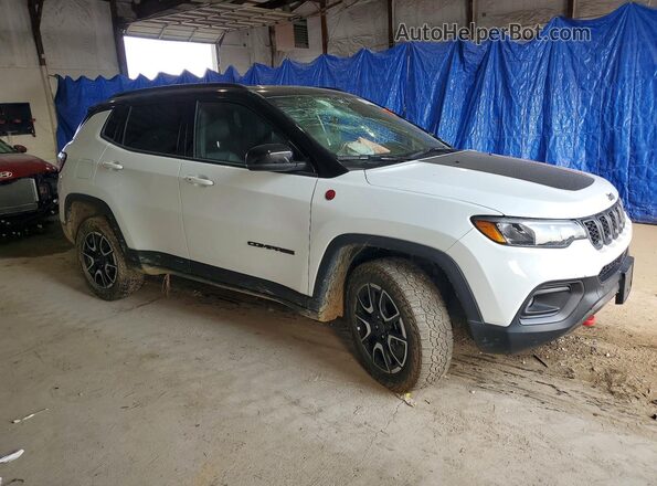 3C4NJDDN5ST564524 2025 JEEP COMPASS White Front right