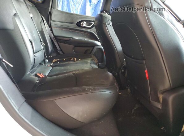 3C4NJDDN5ST564524 2025 JEEP COMPASS White Rear interior view