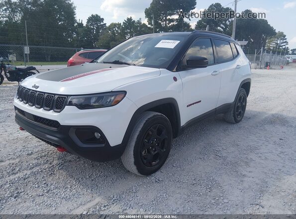 3C4NJDDN6RT608167 2024 JEEP COMPASS White Vista tres cuartos delantera izquierda