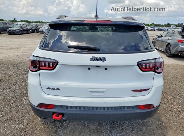3C4NJDDN7ST564492 2025 JEEP COMPASS White Rear view