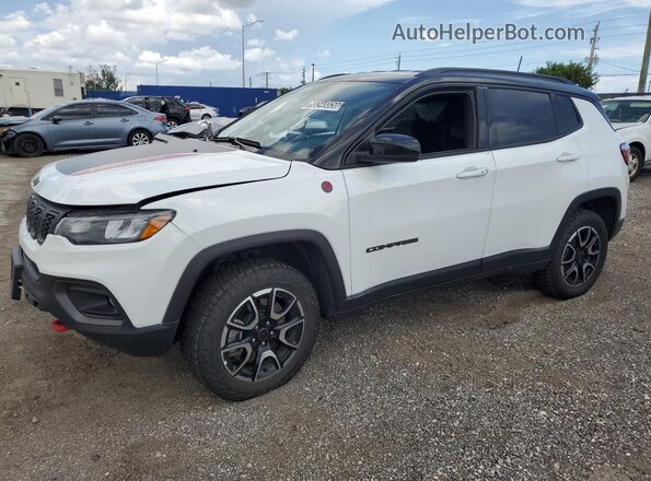 3C4NJDDN7ST564492 2025 JEEP COMPASS White 