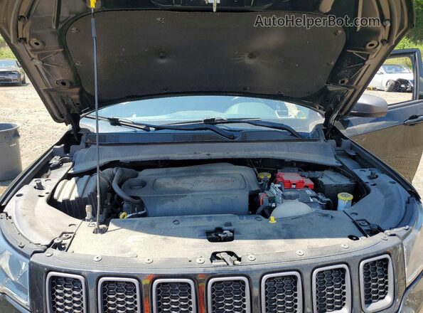 3C4NJDEB2MT558462 2021 JEEP COMPASS Black Вид підкапотного простору