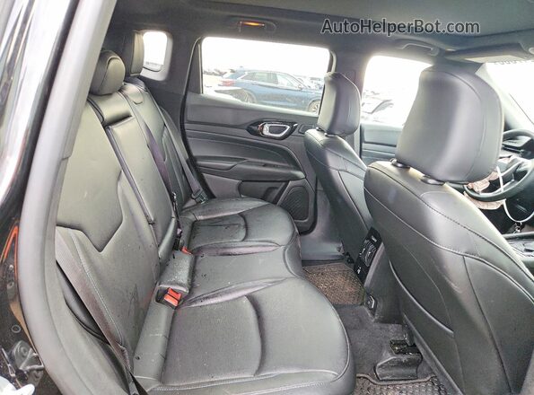 3C4NJDFN3ST618643 2025 JEEP COMPASS Black Вид задньої частини салону