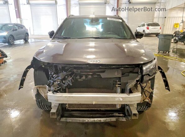 3C4NJDFN7PT519699 2023 JEEP COMPASS Gray Vista frontal