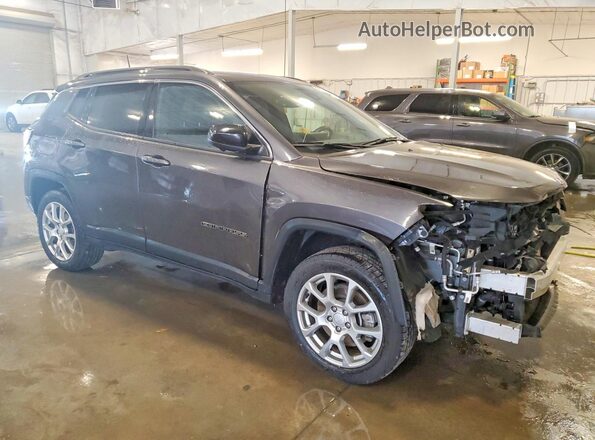 3C4NJDFN7PT519699 2023 JEEP COMPASS Gray Delantero derecho