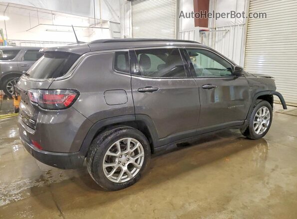 3C4NJDFN7PT519699 2023 JEEP COMPASS Gray Trasero derecho