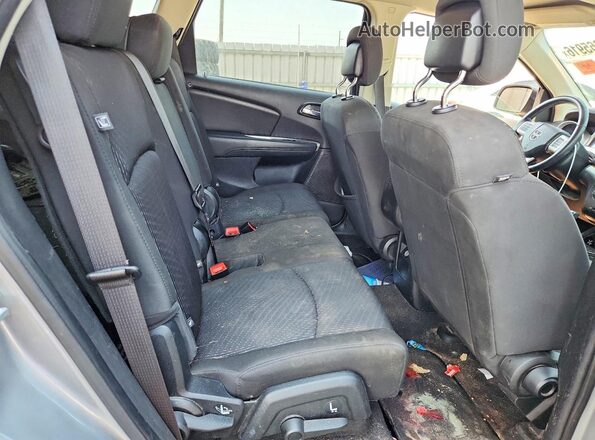 3C4PDCAB7JT445649 2018 DODGE JOURNEY Silver Вид задньої частини салону