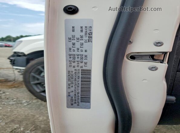 3C4PDCBB7JT310752 2018 DODGE JOURNEY White Widok naklejki z numerem VIN