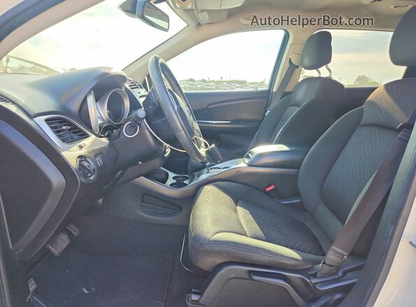 3C4PDCBB7KT863550 2019 DODGE JOURNEY White Vista interior delantera