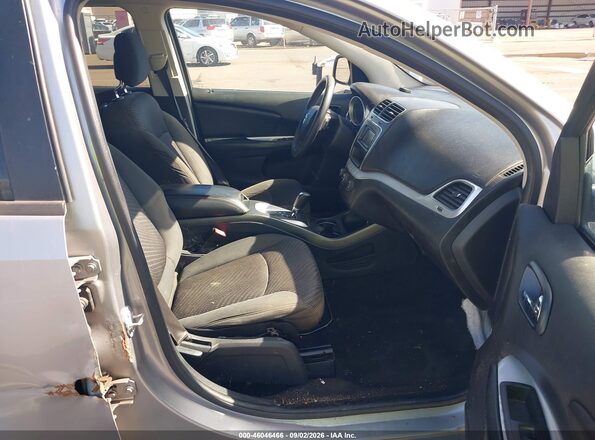 3C4PDCBG5HT523091 2017 DODGE JOURNEY Silver Սալոնի դիմացի տեսք