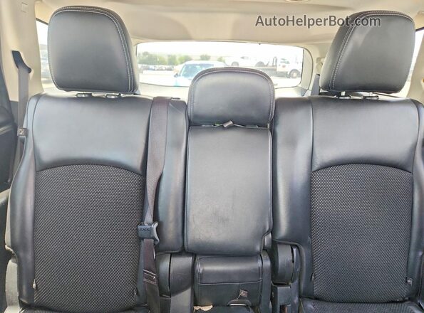 3C4PDCGG4KT857872 2019 DODGE JOURNEY Silver Vista de los asientos traseros
