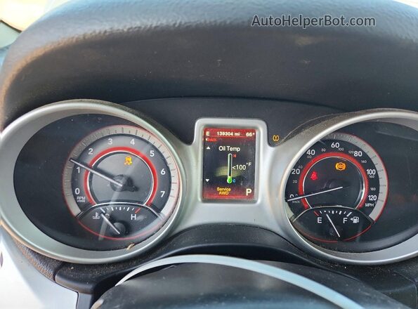 3C4PDDEG8JT323037 2018 DODGE JOURNEY Silver Widok zestawu wskaźników