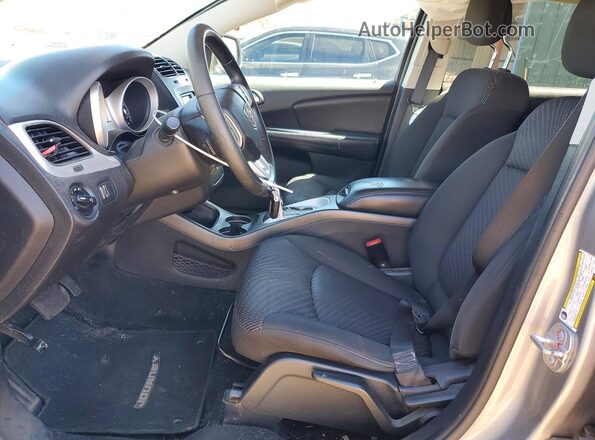 3C4PDDGG4HT513859 2017 DODGE JOURNEY Silver Vista interior delantera