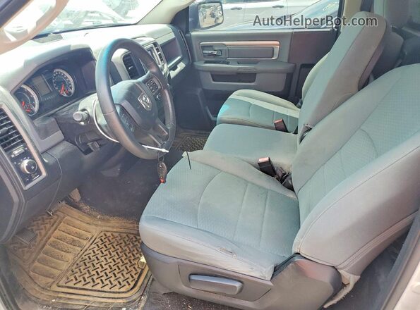 3C6JR6AT2GG116447 2016 RAM 1500 Silver Սալոնի դիմացի տեսք