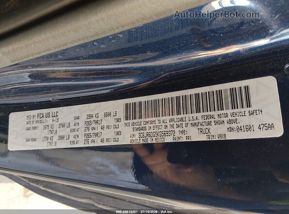 3C6JR6DG5KG569372 2019 RAM 1500 CLASSIC Blue Вид підкапотного простору
