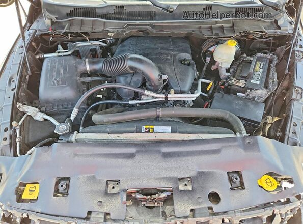 3C6JR7AT6GG262890 2016 RAM 1500 Black Vista interior trasera