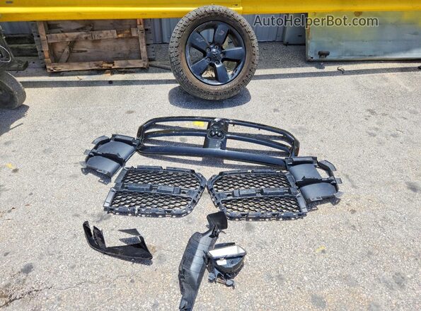 3C6JR7AT6GG262890 2016 RAM 1500 Black Vista del compartimento del motor