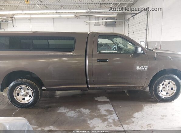 3C6JR7DG7KG503363 2019 RAM 1500 CLASSIC Brown Панорамний вид салону 360°