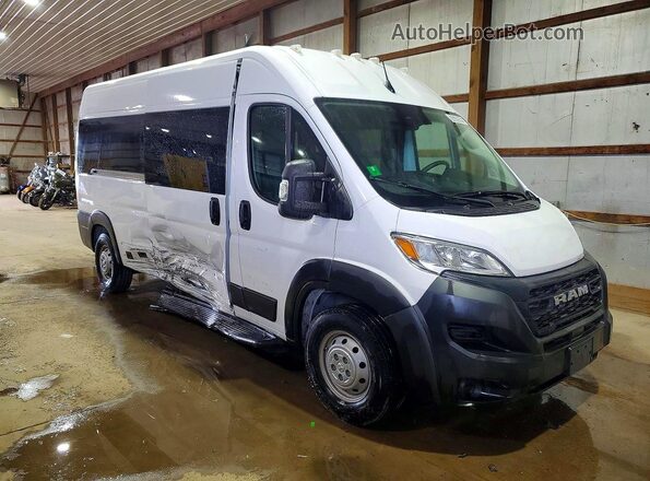 3C6LRVPG5PE582656 2023 RAM PROMASTER Белый Передняя правая четверть
