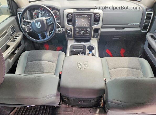 3C6RR6LT0GG356385 2016 RAM 1500 Silver Vista del salpicadero