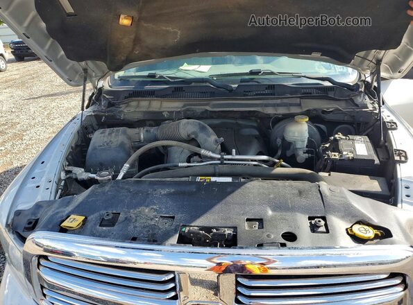 3C6RR7LT8GG389253 2016 RAM 1500 Silver Vista interior trasera
