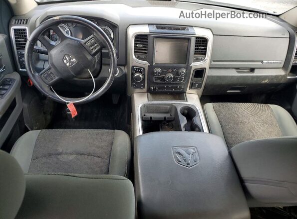 3C6RR7LT8GG389253 2016 RAM 1500 Silver Vista del salpicadero
